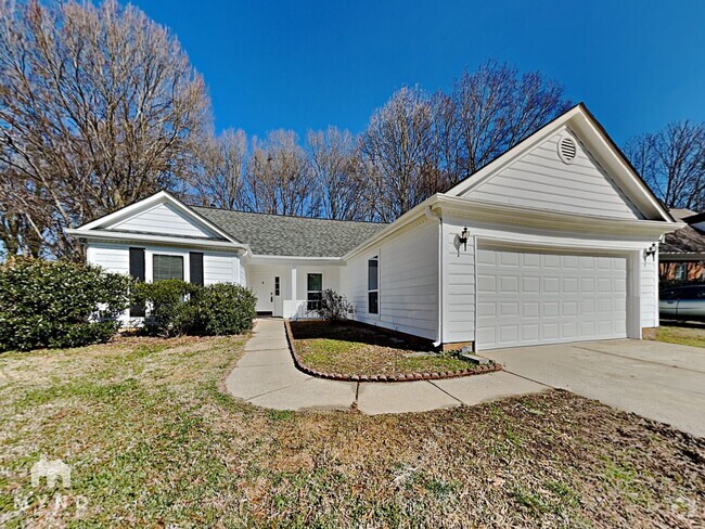 Building Photo - 9016 Oren Thompson Rd
