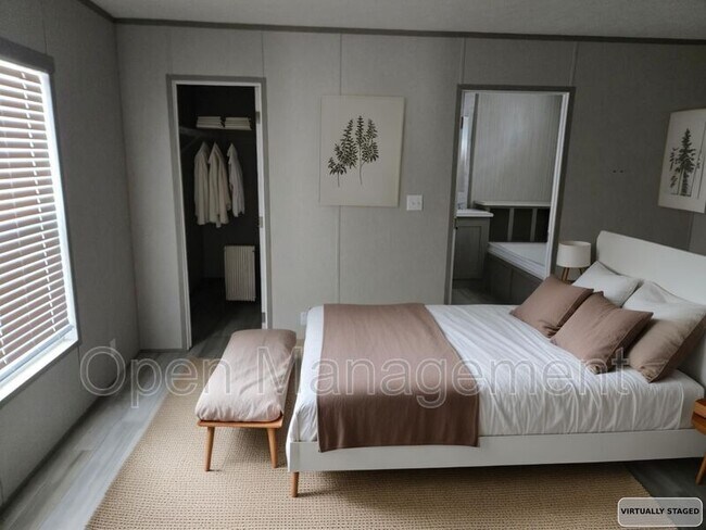 Foto del edificio - 4511 Dirt Rd