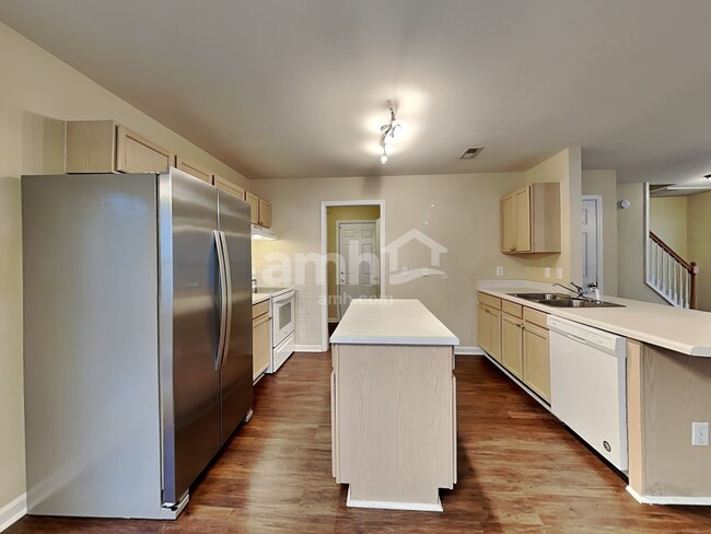 Foto del edificio - 401 Arbor Crest Rd