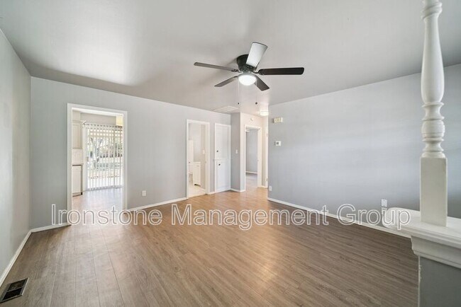 Foto del edificio - 5822 E 35th St