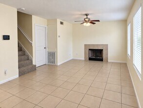 Building Photo - 12638 Ashford Meadow Dr
