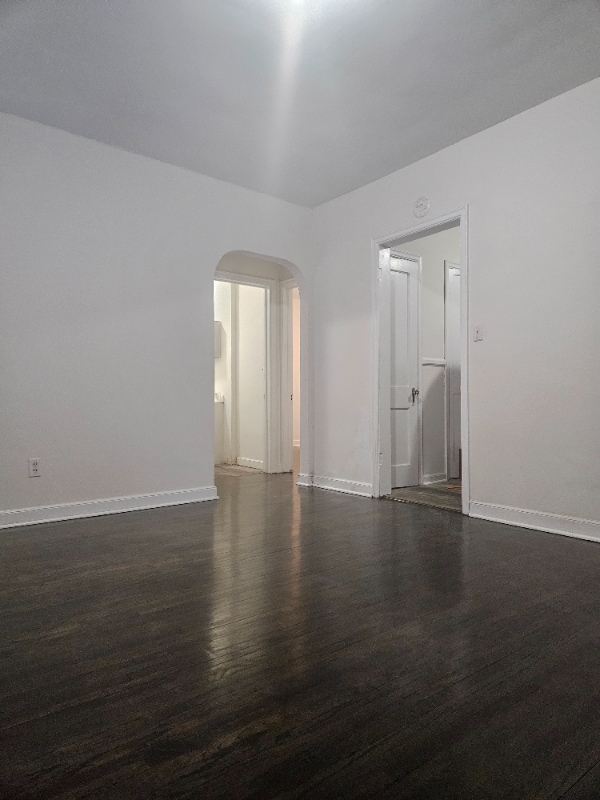 Foto del edificio - 123 N Walnut St