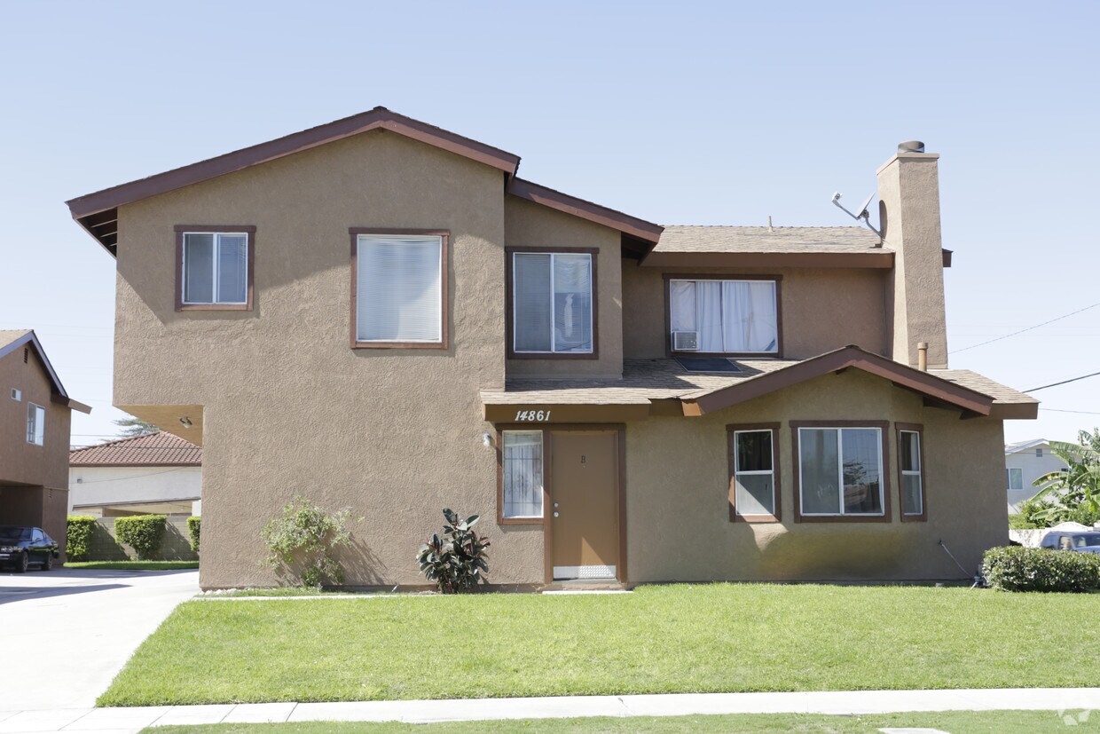 Foto del edificio - 14861 Harper St