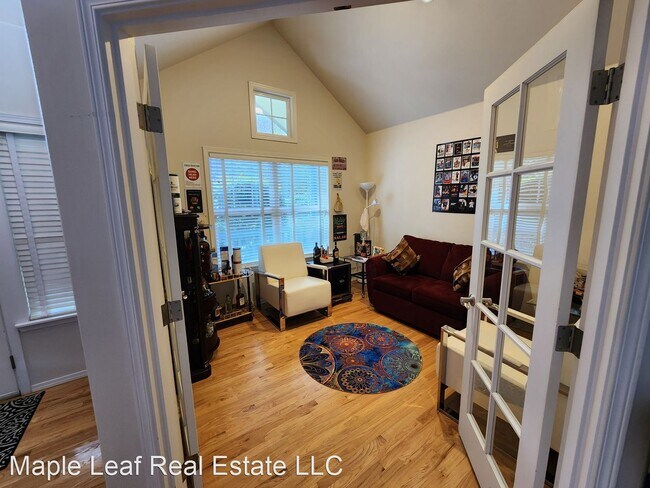 Foto del edificio - 5 br, 3.5 bath House - 10108 186th CT NE