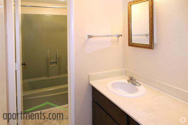 Bathroom - Woodland Hills