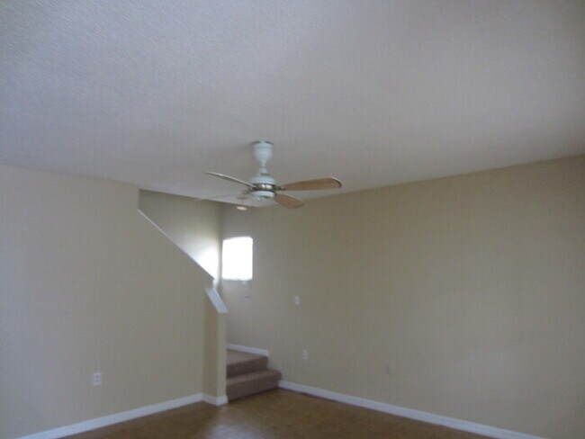 Building Photo - Single Family Home in Orlando