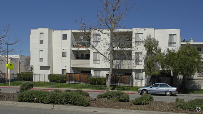 Building Photo - Lottie Johnson Memorial Housing