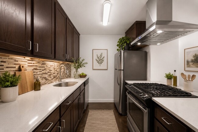 Foto del edificio - 3508 Southridge Dr