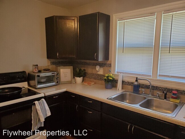 Foto del edificio - 2 br, 1 bath House - 1203 Grant Ave.