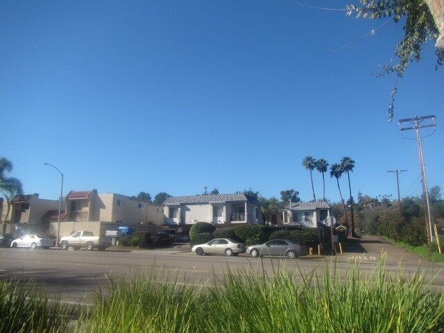 Building Photo - 9410 Winter Gardens Blvd