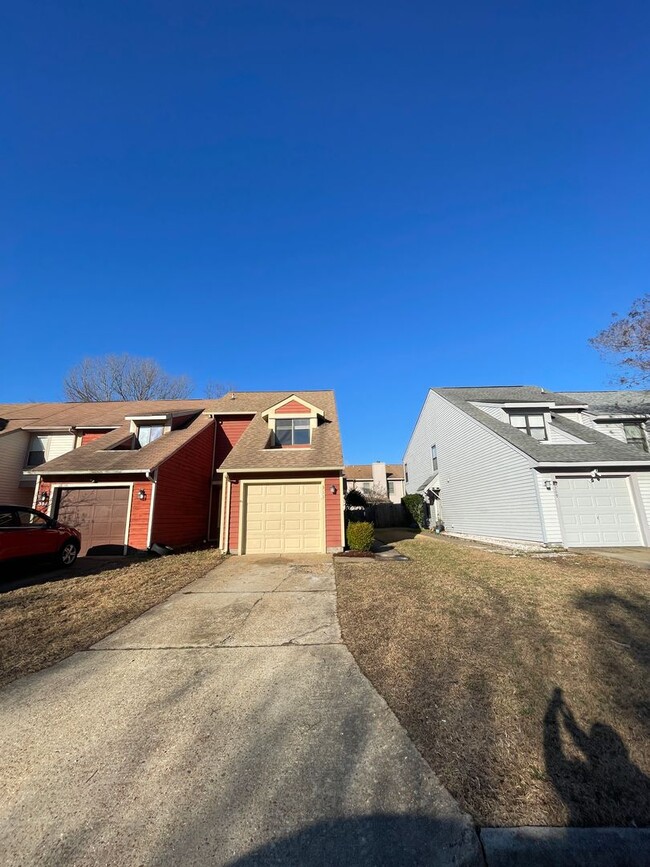 Building Photo - Kempsville Lake