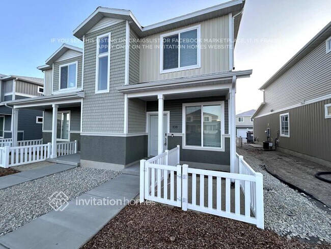 Building Photo - 108 N Riverside Dr