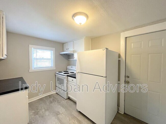 Building Photo - 905 N Tuxedo St