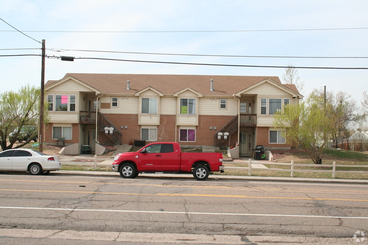 4460 E 72nd Ave, Commerce City, CO 80022 Apartments in Commerce City, CO