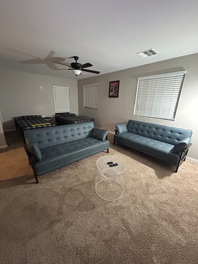 Foto del edificio - 3974 E Spruce Fern Ln