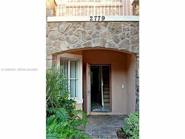 Building Photo - 2779 SW 82nd Ave