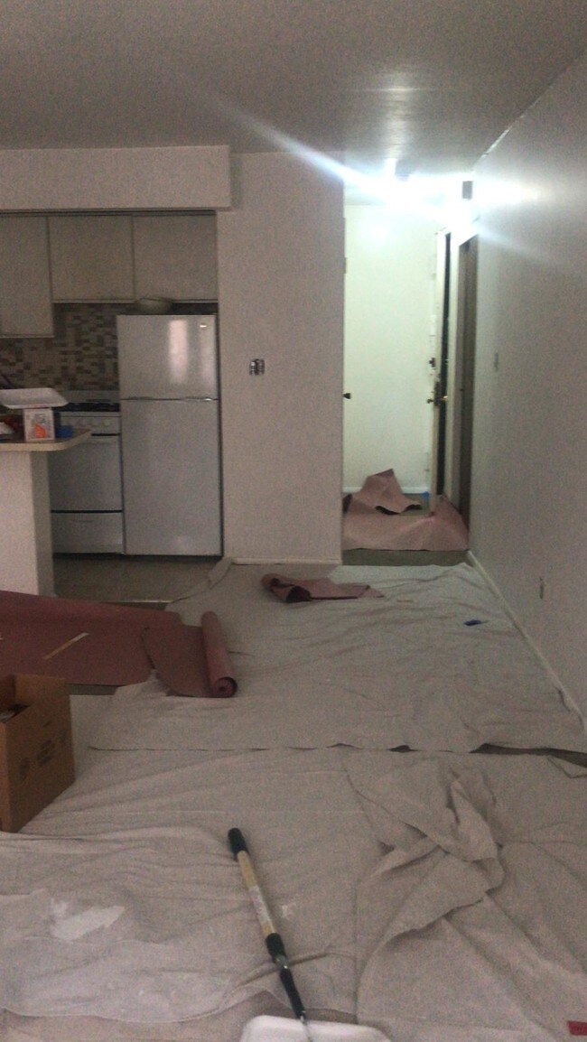 Foto del edificio - 63-44 Saunders St