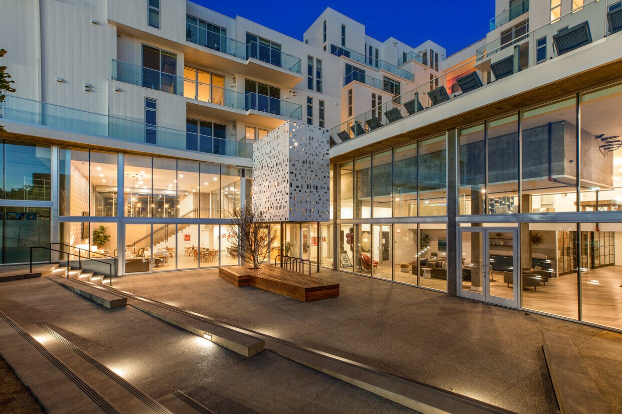 G8 by CLG Apartments in Marina Del Rey, CA Westside Rentals