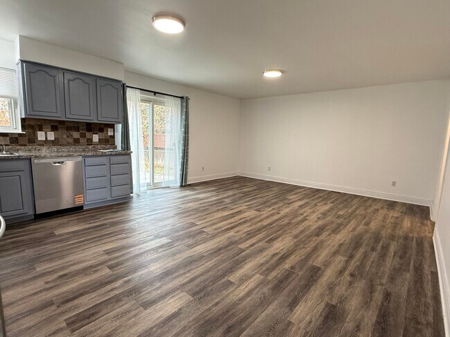 Foto del edificio - 12757 De Cook Dr