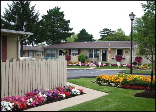 Primary Photo - Windrush Apartments