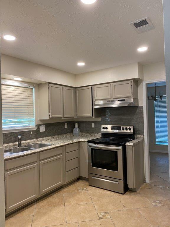 Building Photo - 16718 Nicole Ln