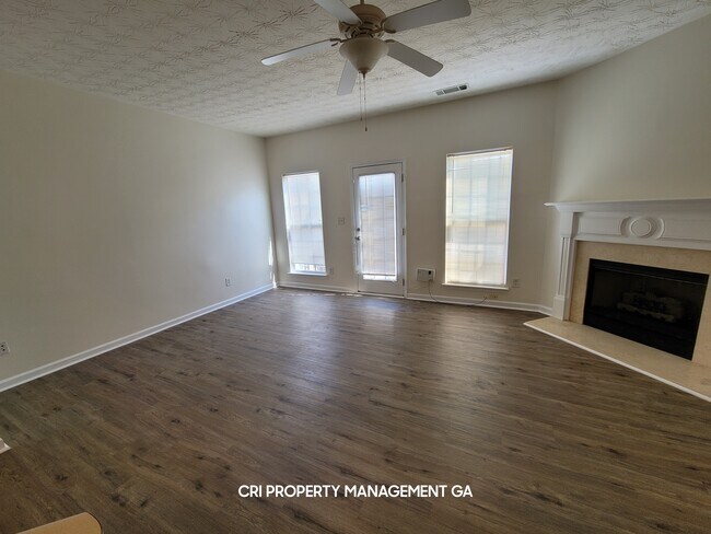 Building Photo - 644 Kenridge Dr