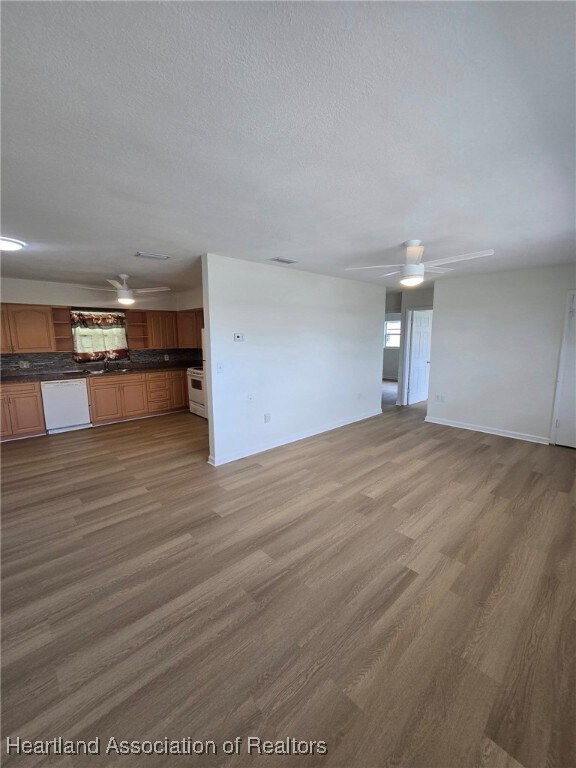 Foto del edificio - 1008 Percy Ave