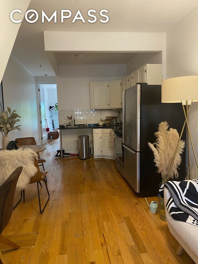 133 Waverly Ave Unit 2, Brooklyn, NY 11205 Apartment for Rent in