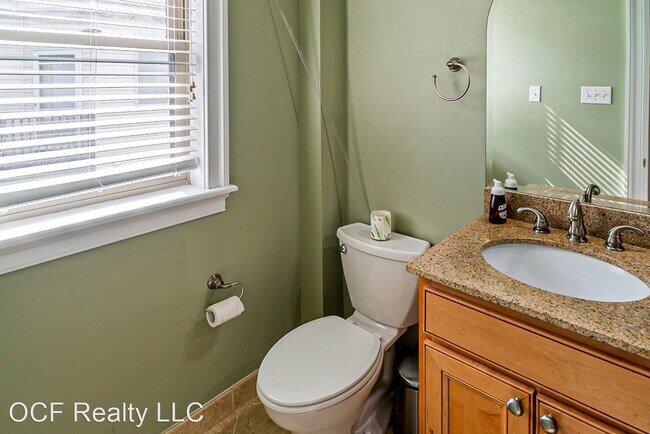 Building Photo - 3 br, 2 bath House - 1133 N 3rd St