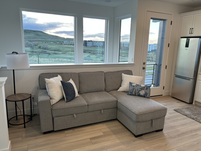 Building Photo - 11160 Vibrato Ln