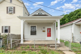 Building Photo - 127 5th Ave