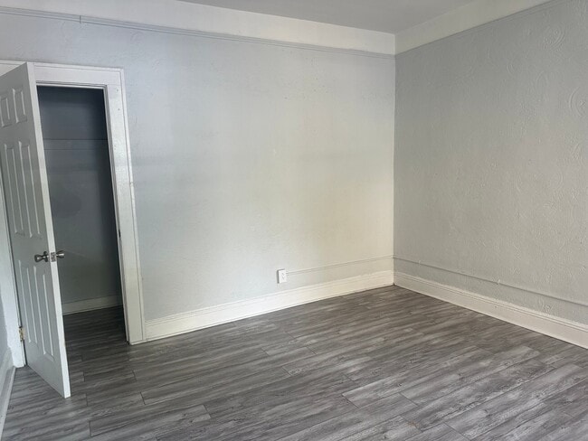 Building Photo - 265 Beech St