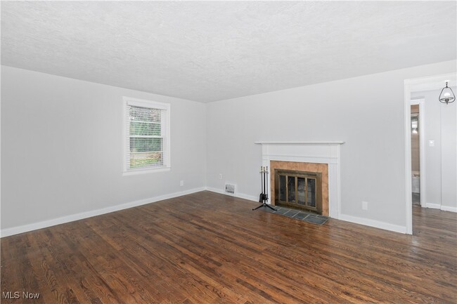 Building Photo - 6466 Wilson Mills Rd