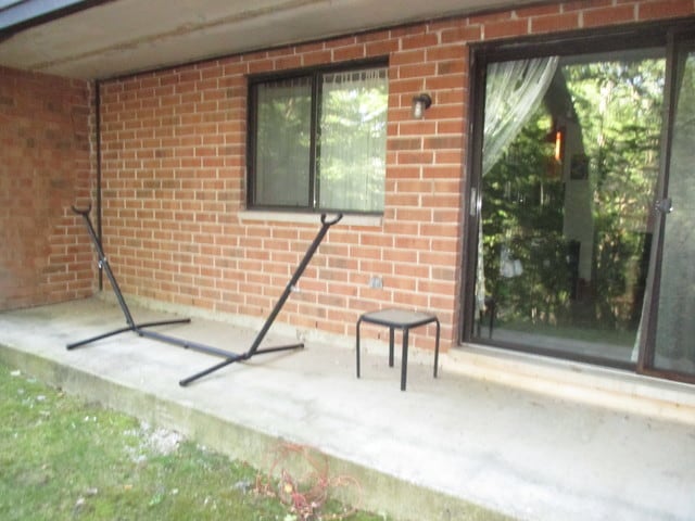 Building Photo - 6030 Lake Bluff Dr