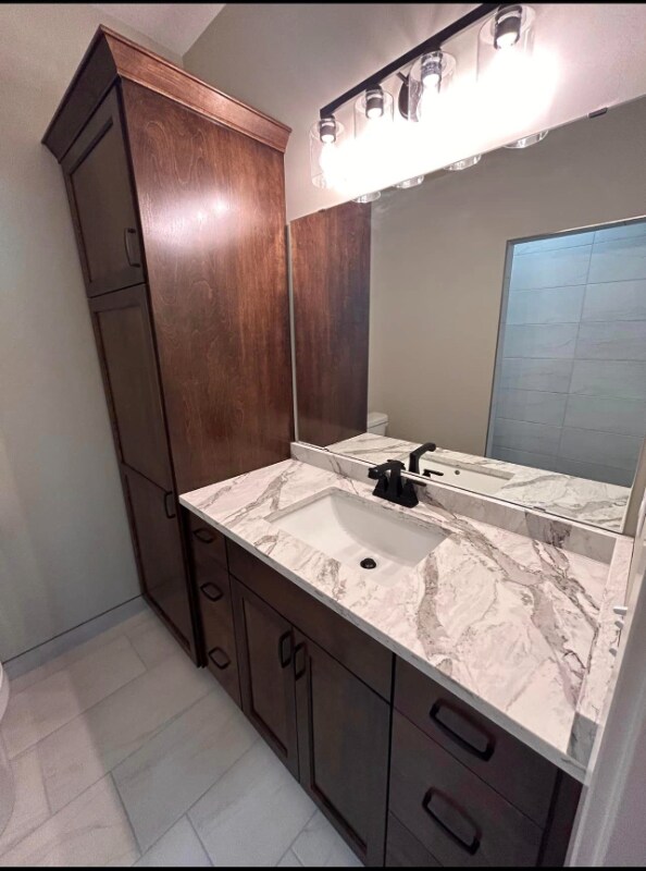 Building Photo - 156 Sandstone Dr NW