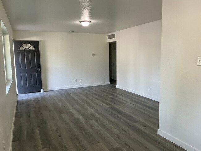 Building Photo - 3421 West Campbell Ave