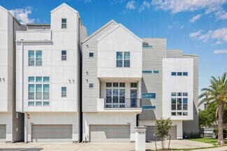 Building Photo - 5904 E Post Oak Ln