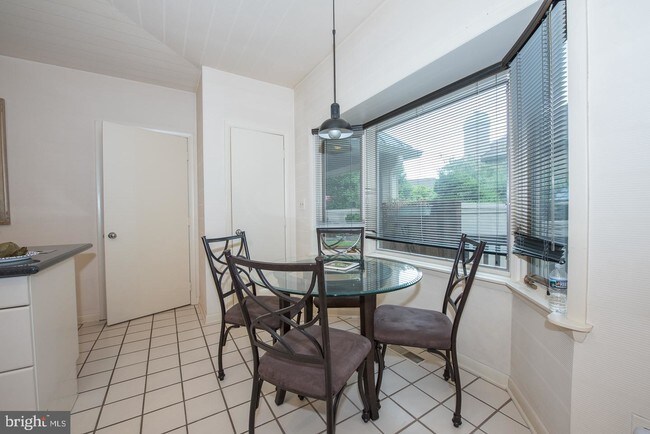 Foto del edificio - 207 Lindy Ln