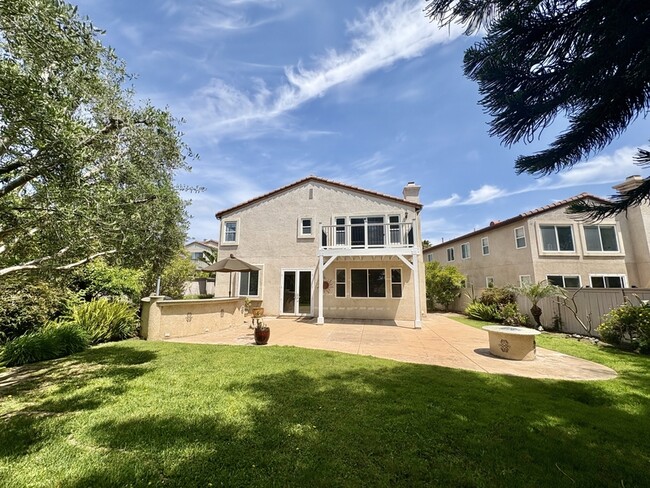 Building Photo - 6071 Paseo Pradera