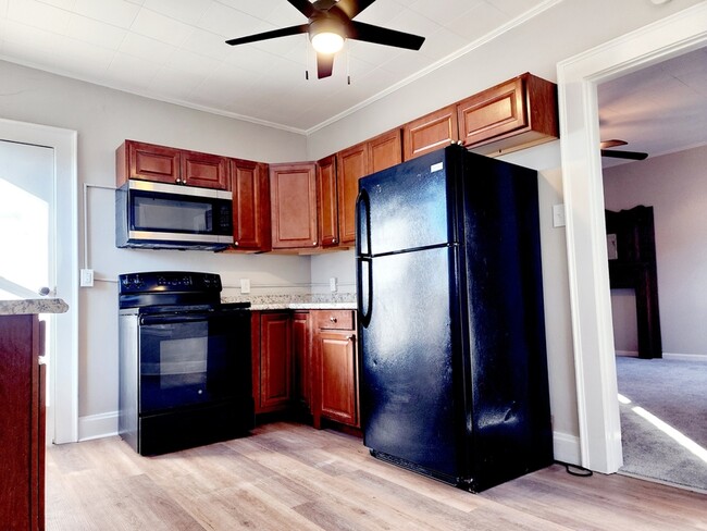 Photo - 1505 Eastern Ave Apartment