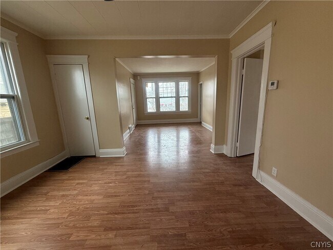 Foto del edificio - 1332 Oak St