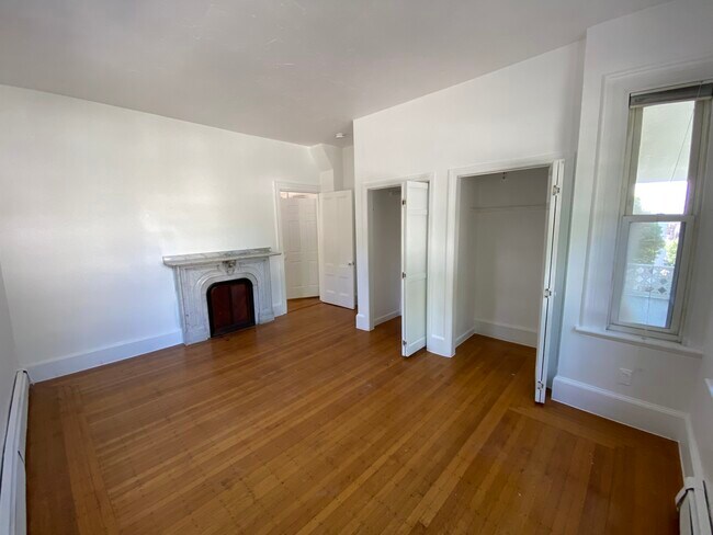 Building Photo - 299 Highland Ave