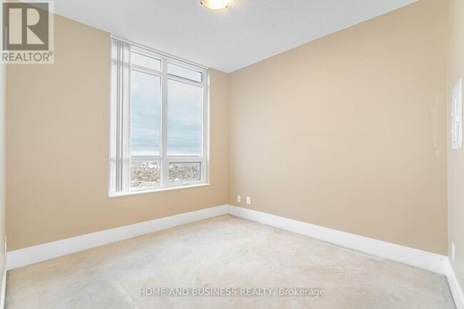 Building Photo - 330 Burnhamthorpe Rd W