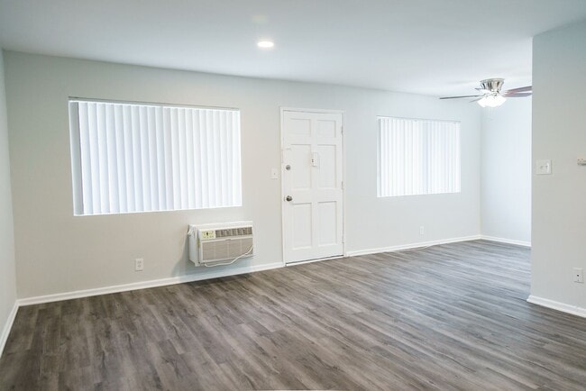 Interior Photo - 11645 Gorham Ave