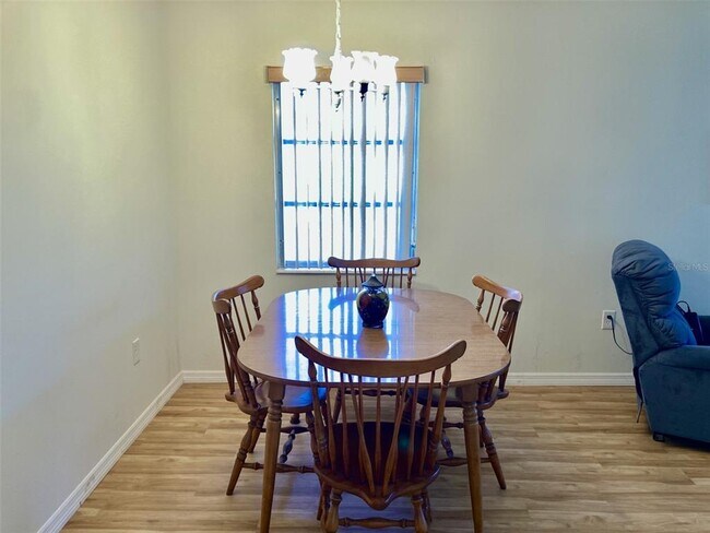Foto del edificio - 6110 Coral Way