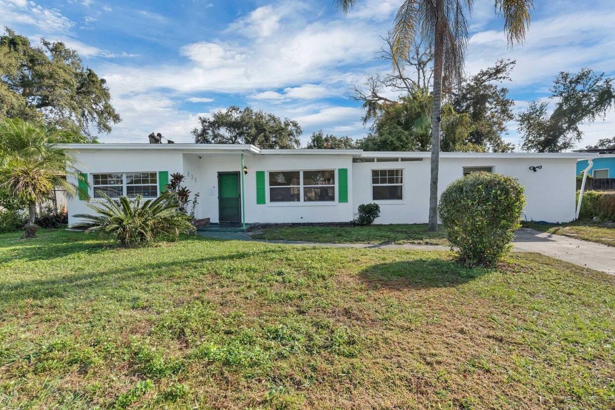 Photo - 833 Pinedale Ave