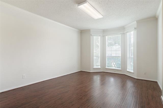 Foto del edificio - 7104 Chandler Dr
