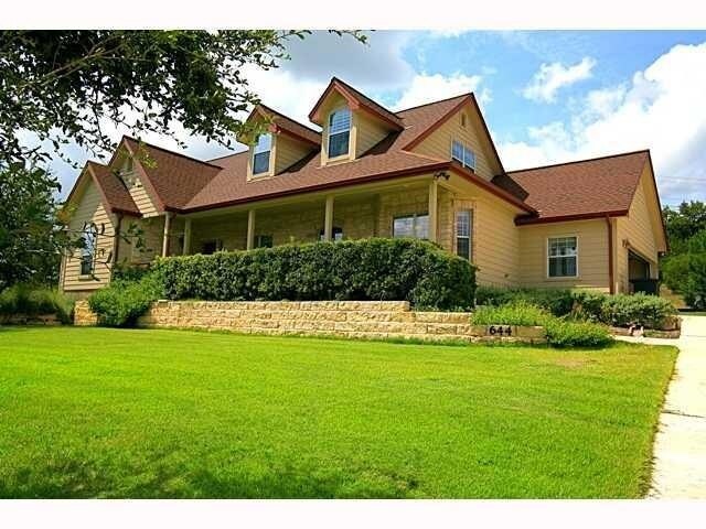 Building Photo - 644 Newport Dr