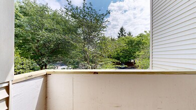 Interior Photo - Ridgewood