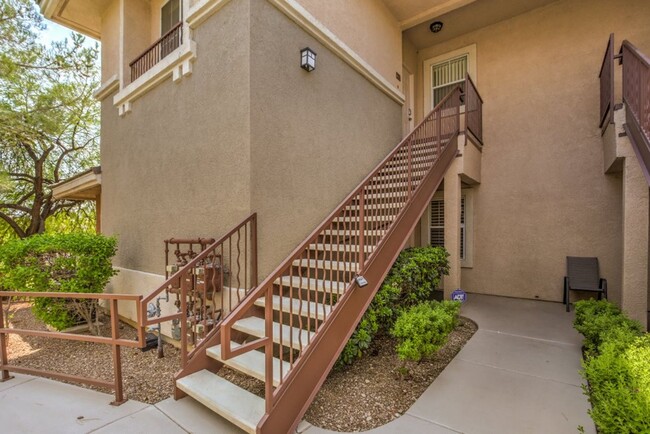 Building Photo - BEAUTIFUL SUMMERLIN CONDO OVERLOOKING THE ...